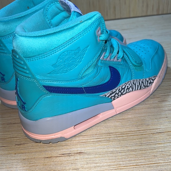 Jordan Legacy 312 Hyper Jade Size 11 - Picture 4 of 11